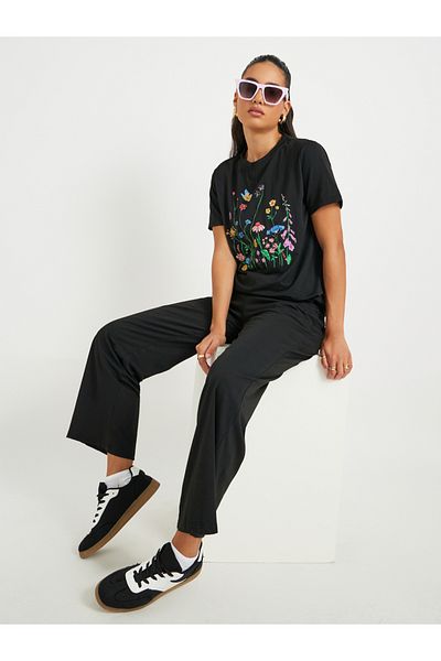 Styli Floral Printed Short Sleeve T-Shirt and Joggers Co-Ords