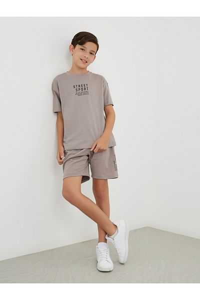 Styli Boys Typography Print Oversized T-Shirt and Shorts Set