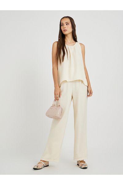 Styli Solid Tank Top and Loose Fit Pants Co-Ords