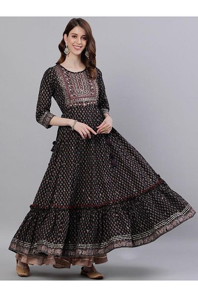 Ishin By Styli Embroidered Round Neck Tiered Anarkali Kurta