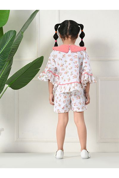 Bella Moda By Styli Printed Ruffled Hem Round Neck Top and Shorts Set