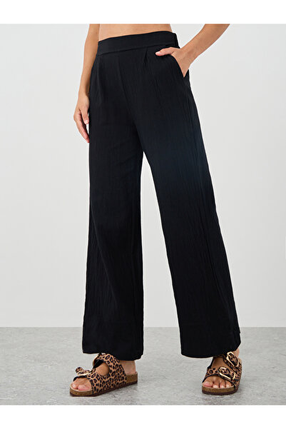 Styli Solid Sleeveless Waistcoat and Wide Leg Pants Co-Ords
