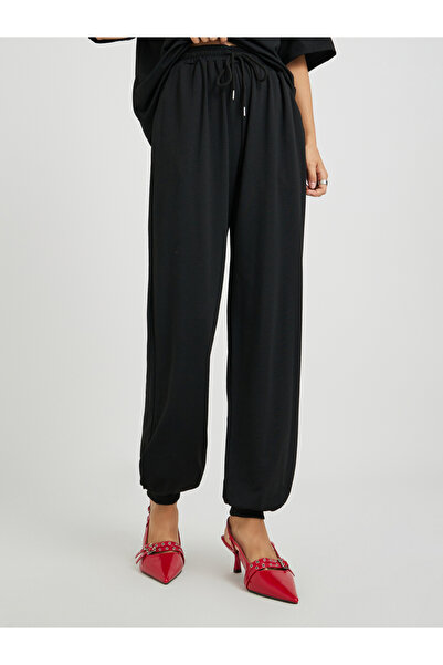 Take Two By Styli Slogan Print Short Sleeve T-Shirt and Joggers Set