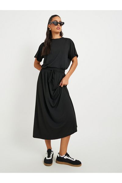Styli Solid Short Sleeve Tops and Midi Skirt Co-Ords