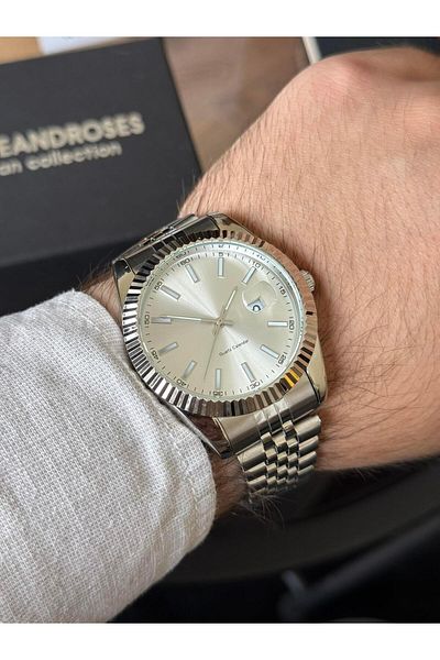 RoseandRoses Ronan New Season Men's Wristwatch with Calendar Silver (White Dial)