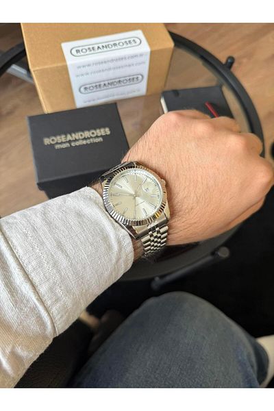 RoseandRoses Ronan New Season Men's Wristwatch with Calendar Silver (White Dial)