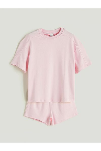 LC Waikiki Crew Neck Girls T-Shirt and Shorts