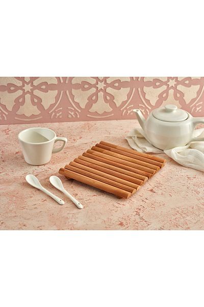 UNDERGROUND TRADE Elit Wooden Pot Pan Teapot Rack Trivet Set Colorful Set of 3
