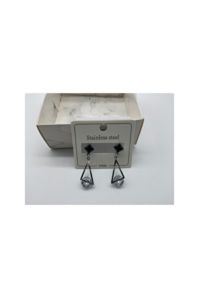 CHIC Metallic Triangle Figure Hanging Steel Earring