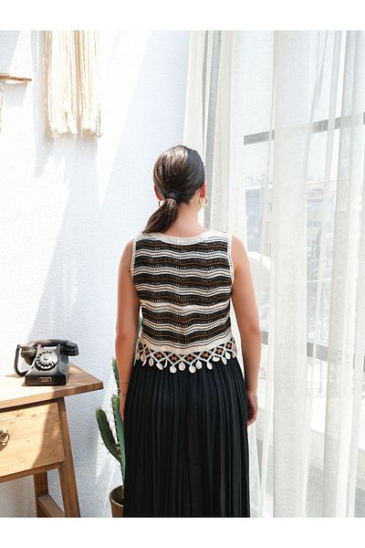 BLUE DAY'S Bohemian Crochet Vest