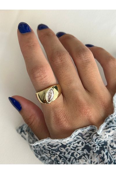 ringbox Gold Drop Stone Ring