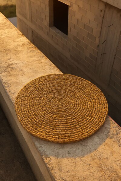 Metler Supla من الجوت ذو المظهر الدائري من القش - خدمة أمريكية أنيقة |   طبق ...