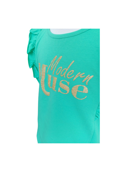 nk kids تي شيرت بناتي Modern Muse مكتوب ومطبوع باللون الأخضر