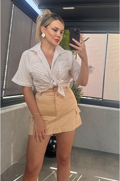 MİR STORE Риза с камелско бяло на райета с вратовръзка