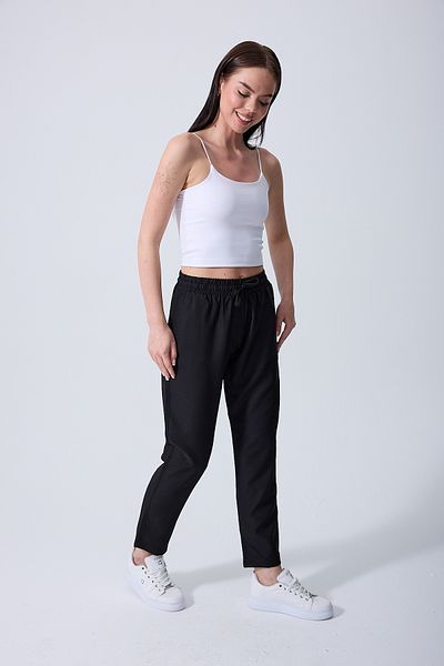 Miss couture Linen Viscose Joggers Double Pocket Relaxed Cut 7/8 Leg Length. Designed for Summer and Spring Months.