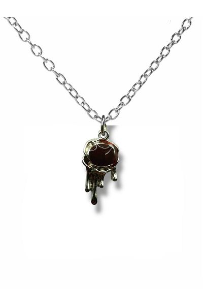 Herşey Nota Vibrant Red Scarlet Heart Unisex Necklace – Symbol of Passion and Elegance