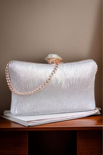 Famels Evening Dress Bag Hand Bag .Arm Bag,Evening Dress Bag with Chain and Armlet Gold Shiny