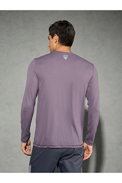 Technosport By Styli Solid Round Neck Long Sleeve T-Shirt