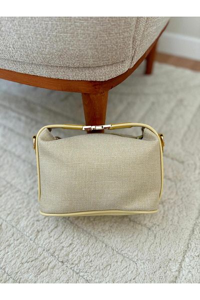 Z&M COLLECTION BAG SHOPPİNG Women's Baguette Bag with Lock Detail and Zipper Closure, Suitable for Hand and Shoulder Use