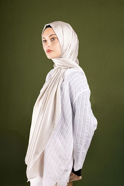 Akel Γυναικείο αντιολισθητικό σάλι Jacquard Aura - Μαλακό σάλι για καθημερινές και ειδικές περιστάσεις