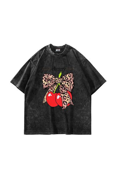 Sekizbiraltı Sweet Cherry Vibes Printed Oversize Unisex Πλενόμενο μαύρο μπλουζάκι