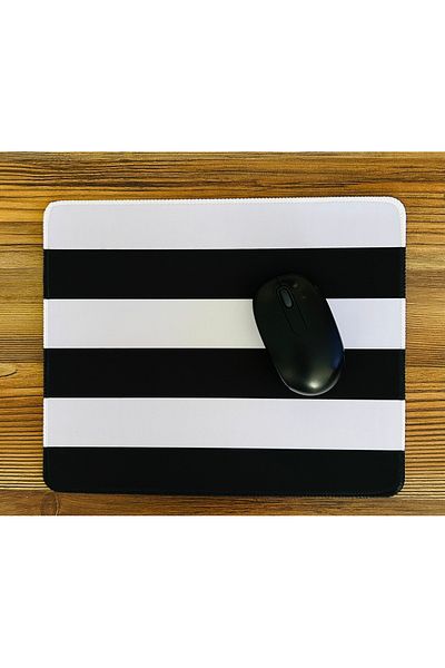 OneZero لوحة ماوس مرايا مقاس 25 × 30 غير قابلة للانزلاق باللون الأسود والأبيض