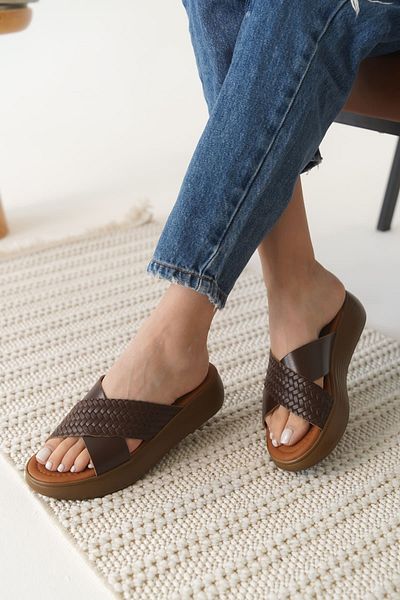 Zerenyus Fayn Premium Bitter Brown Braided Genuine Leather Slippers
