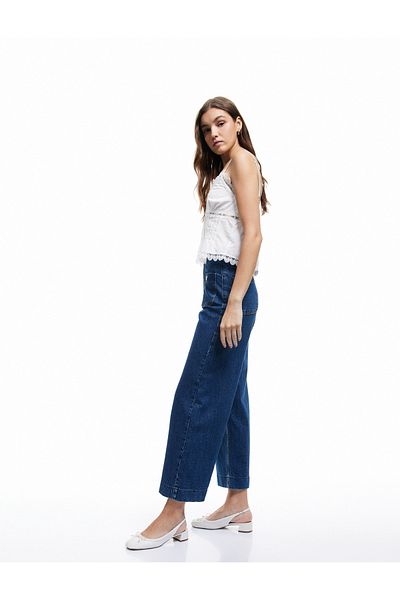 Koton Pantaloni de jeans cu talie înaltă, cu buzunare, cu nasturi, cu model confortabil - Culotte Jeans