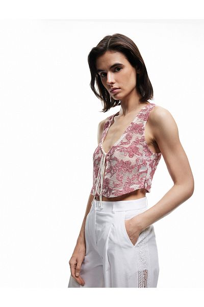 Koton X Melis Ağazat - Slim Fit Cotton Front Tie Detailed Bow Floral Crochet Crop Vest