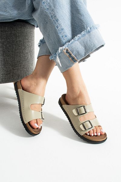 birrbazaar Women's Extra Comfortable Sole Adjustable Flexible Daily Lightweight Stylish Modern Young Mother Buckle Slippers