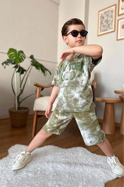 Riccotarz Boys' New York Text Print and Sunken Pattern Combed Cotton T-Shirt Green Shorts Set