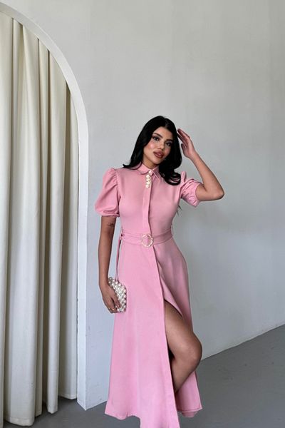 Butik Ροζ Λεπτομερές Φόρεμα Ebu Vahab με λαιμόκοψη από άθικτο ύφασμα
