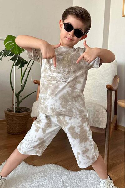 Riccotarz Boy's New York Text Print and Sunken Pattern Combed Cotton T-Shirt Brown Shorts Set
