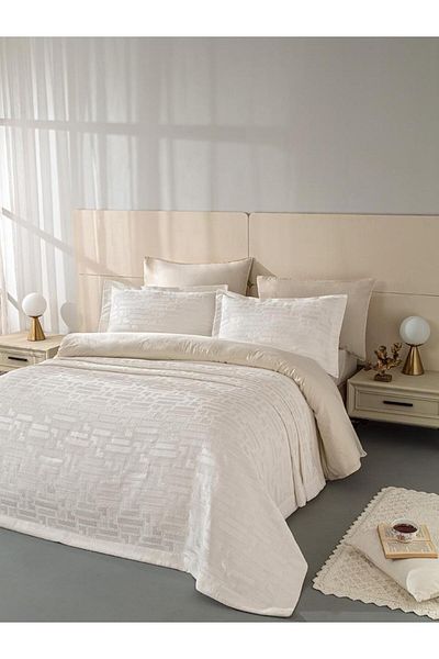 Karna Home Elegant Jacquard Bedspread Alves
