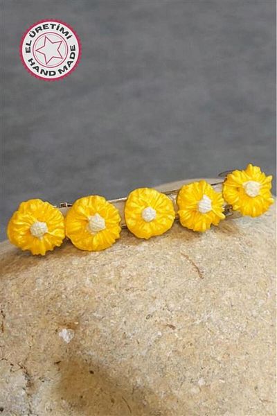 Uretti - Hülya 6683 4991 Agrafă de păr din argilă polimerică realizată manual cu design mic de flori de margaretă galbenă / 6 cm