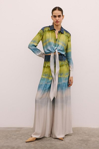 rue. Gradient Patterned Green Crop Shirt