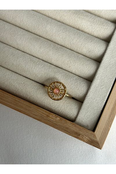 ringbox Steel Tarnish-Free Pink Stone Circle Inside Sun Ring