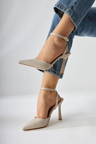 Limoya Lizbeth Beige Patent Leather Closed Toe Ankle Strap Women's Heeled Shoes