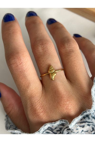 ringbox Steel Tarnish-Free Seashell Ring