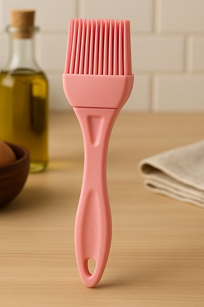 Melkan Home Heat Resistant Silicone Egg Brush and Greasing Brush – Pink, Small Brush with Ergonomic Handle