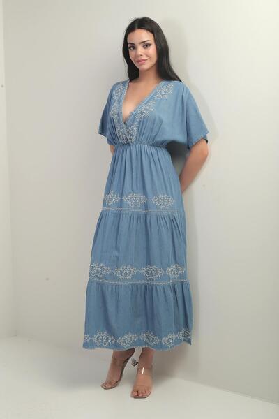 By Saygı Дамска дълга рокля с двойно закопчаване, яка и връзки на гърба, ластик на талията и бродерия