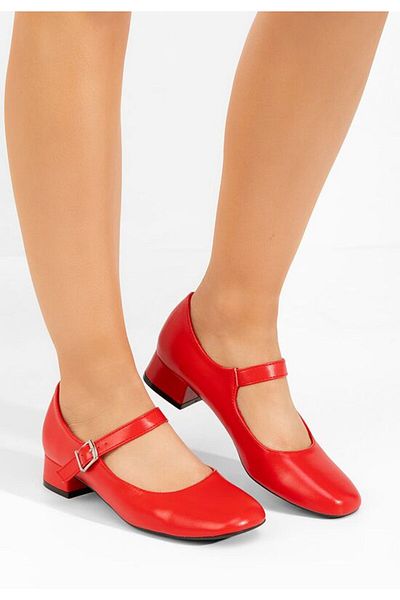 B T Shoes Stephine red low-heeled shoes