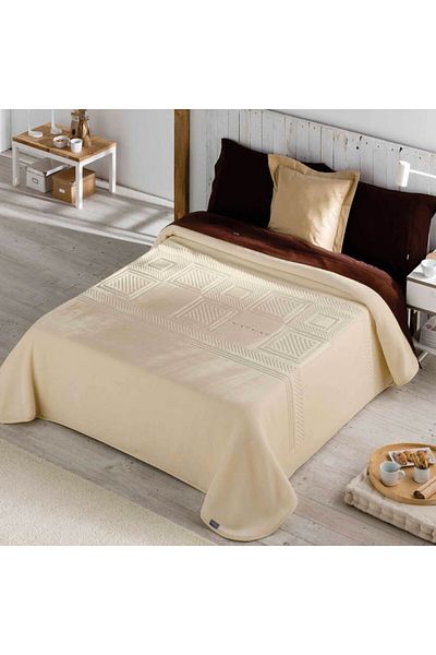 Naf Naf Naf Naf Spanish blanket, Ivy model, king size 220*240