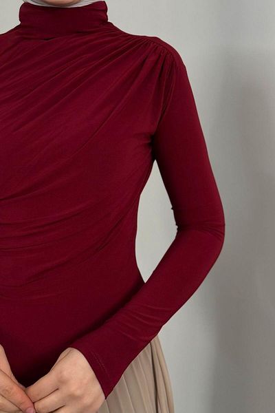 MERVEN AKYÜZ Μπλούζα Normany Claret Red