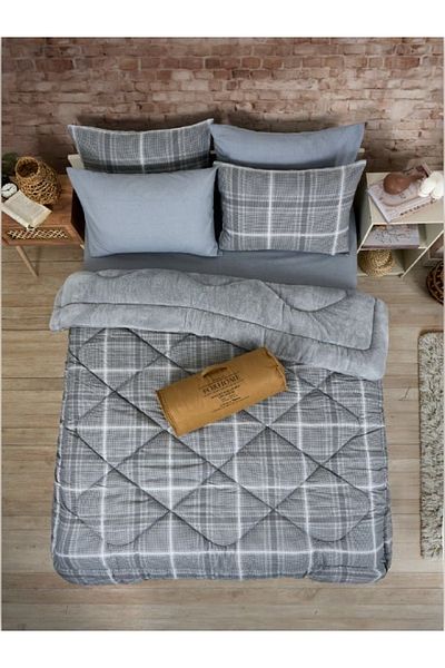Sudemhome Double Welsoft Sleeping Set Double Sided Wellsoft Fluffy Fleece Quilt and Battal Fitted Sheet