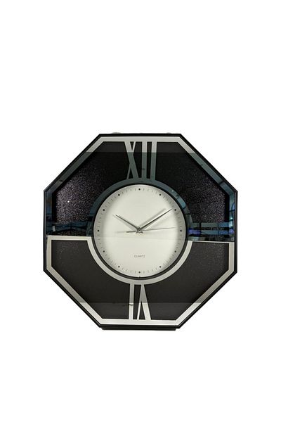 DEC14 Wall clock with a distinctive and modern design