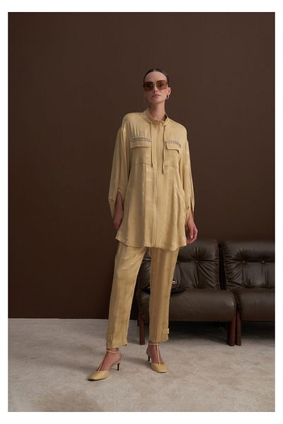 Temel İpek Boutique Front Zipper Pocket Stone Embroidery Detailed Suit