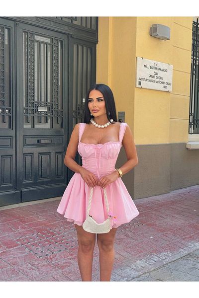 Friday Mood Rochie mini din dantelă pentru damă, cu detaliu ochi la spate