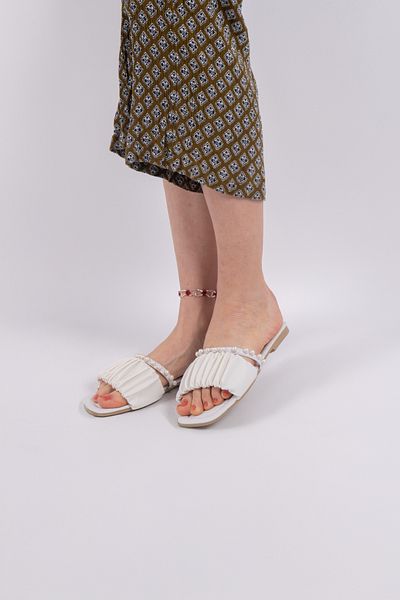 lovitto Pearl Detailed Gathered Women's Slippers
