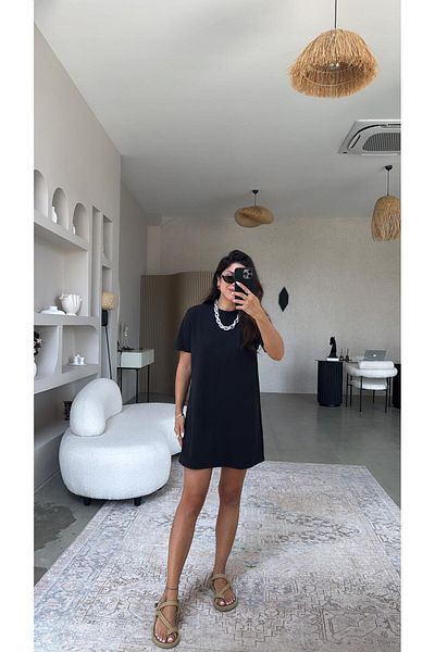 Buket Teke Mini rochie neagră lavabilă